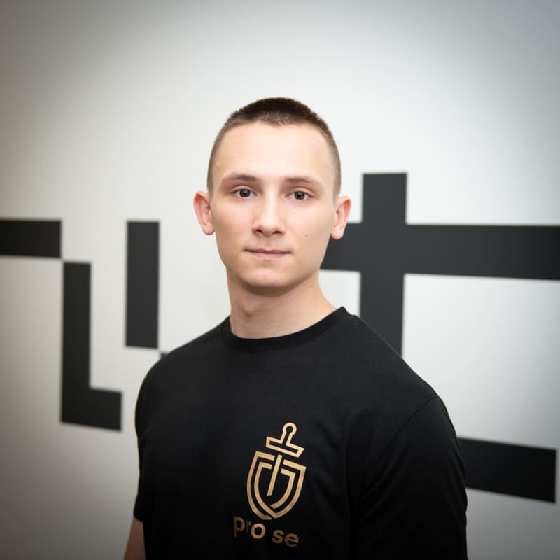 Nikola Letvenčuk - Software Engineer